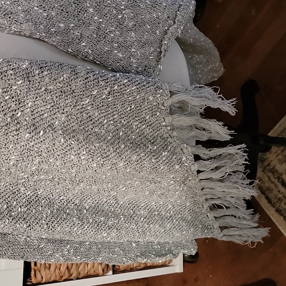Tunic - Picture 3 of 6